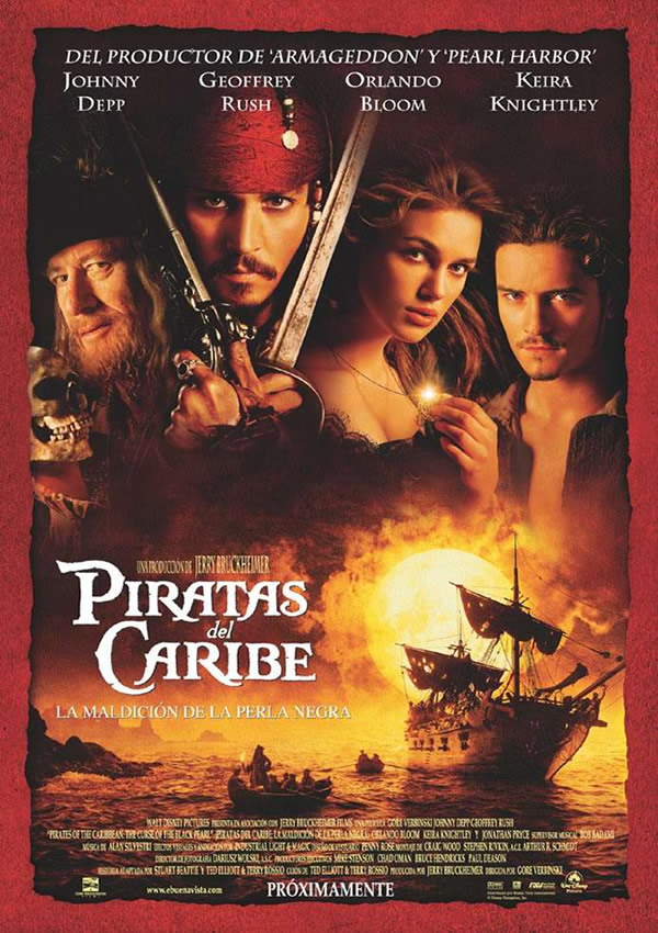 Poster de la pelicula Piratas del caribe donde se observa un barco navegando, dos piratas, una mujer y un hombre